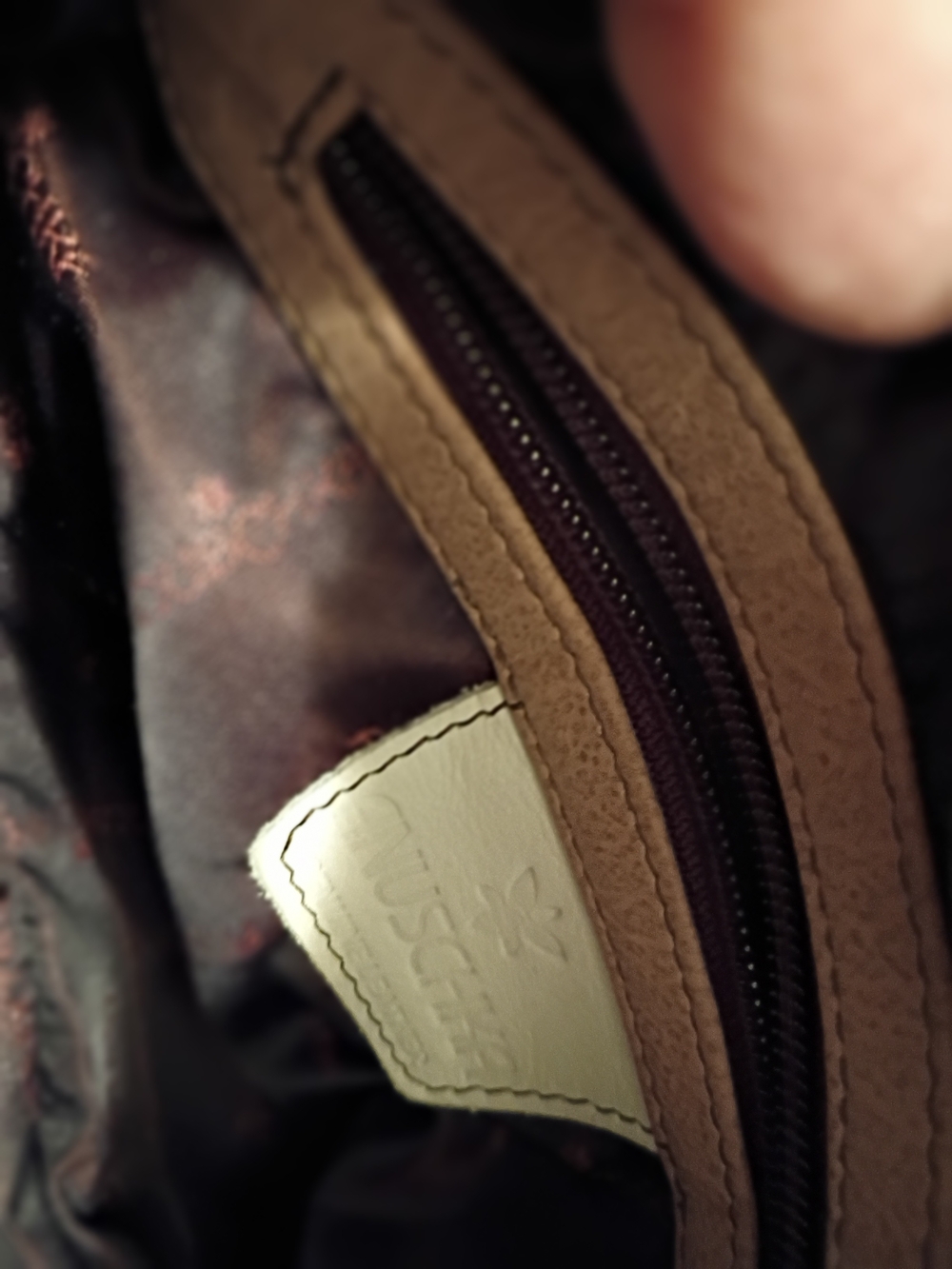 Anuschka Black Gradient 'Las Vegas 777' Crossbody Bag - Picture 10 of 10